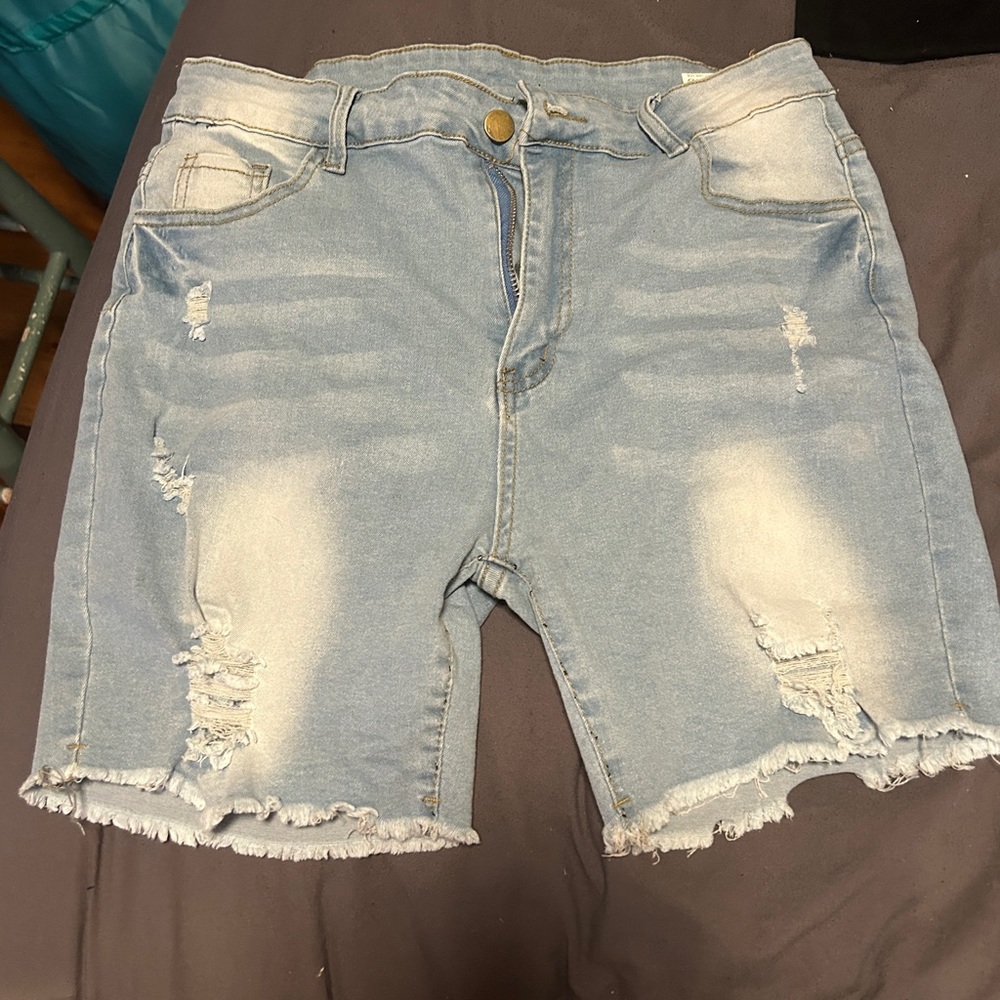 Ripped Jean shorts